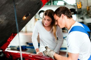 3 Common Signs of Major Engine Trouble