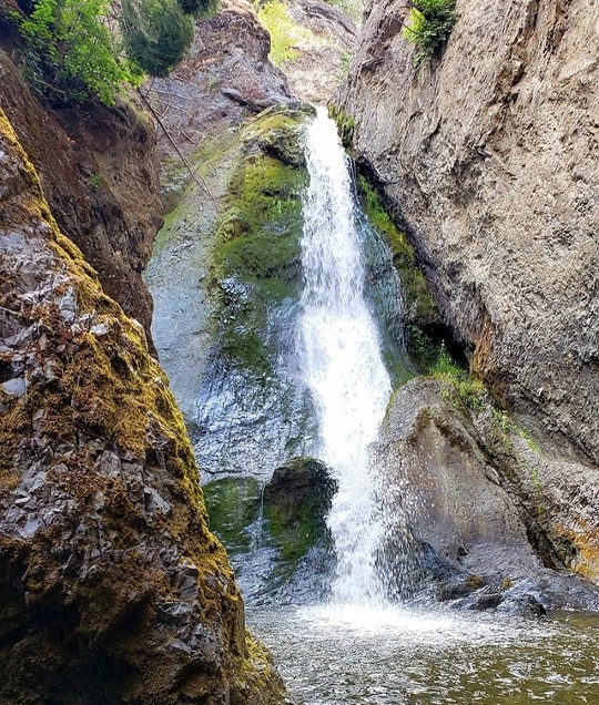 Waterfalls in the Okanagan - Bear Creek Falls